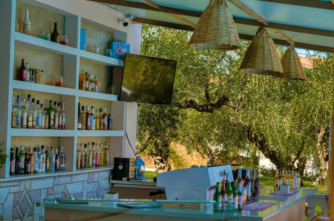 Kozanos Hotel & Suites 阿利卡纳斯 外观 照片